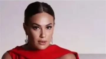 تاج الملكة.. هدى المفتي تكشف حقيقة خلافها مع هند صبري ومها نصار